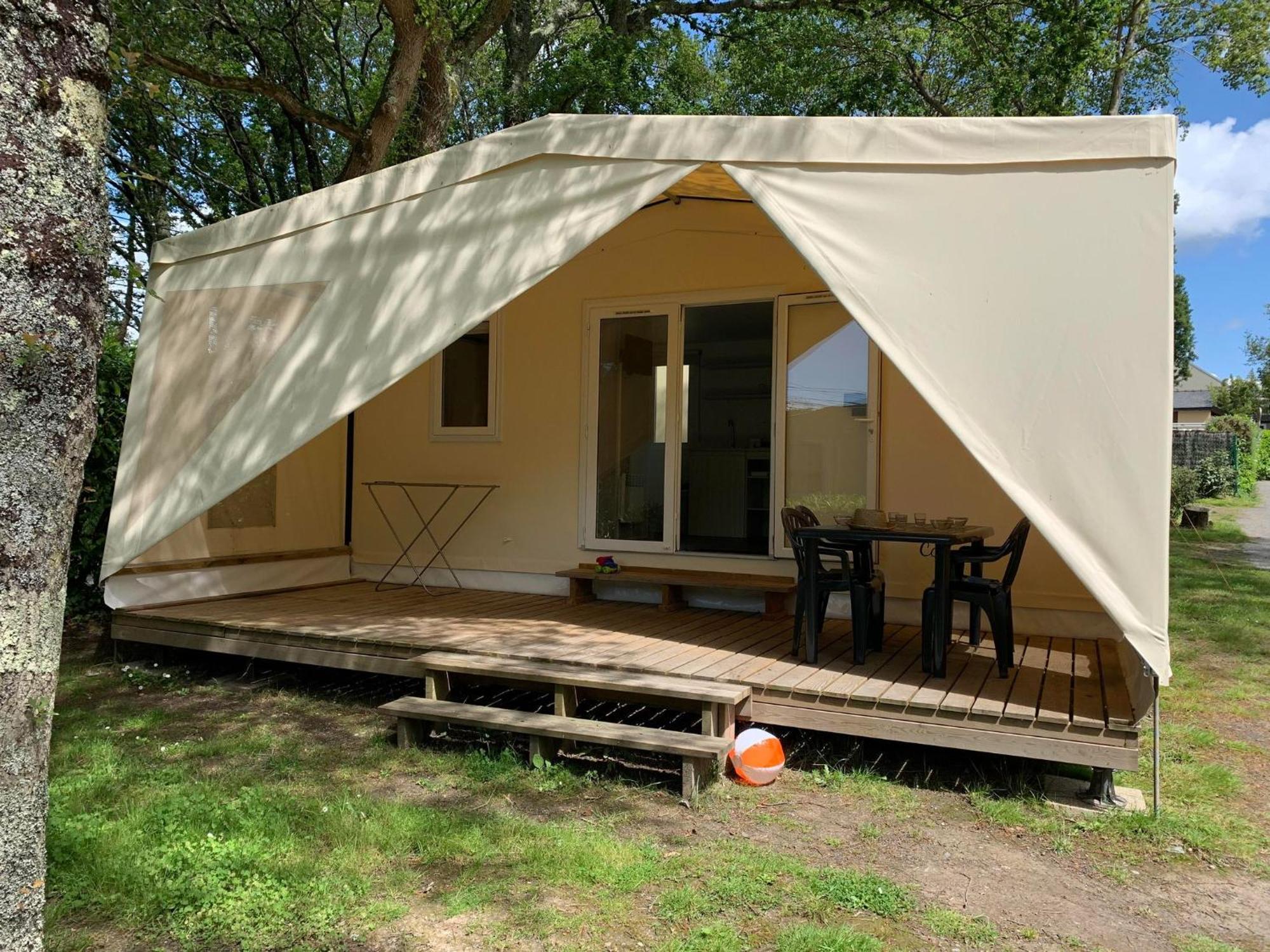 Camping De L'Etang Du Pays Blanc Guérande Exteriér fotografie