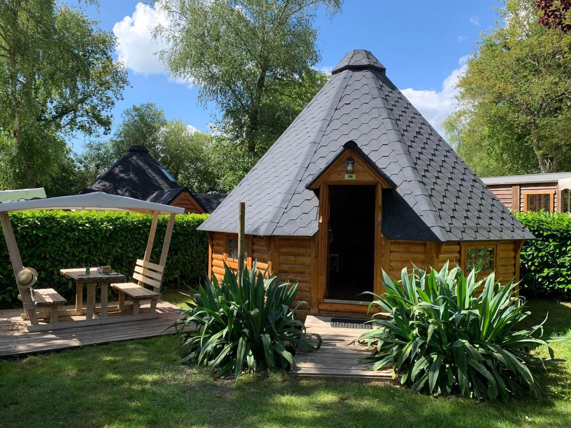 Camping De L'Etang Du Pays Blanc Guérande Exteriér fotografie